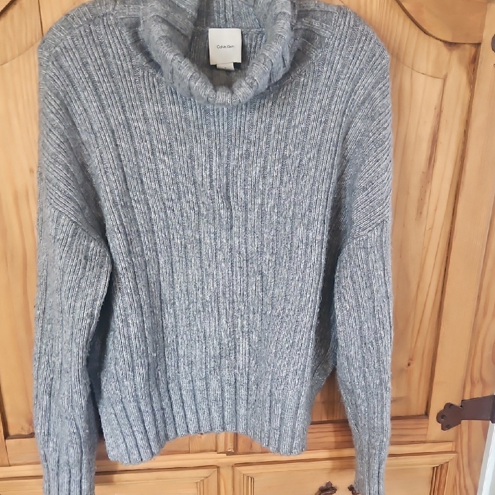 Calvin Klein Women's Heathered Gray Turtleneck Sweater